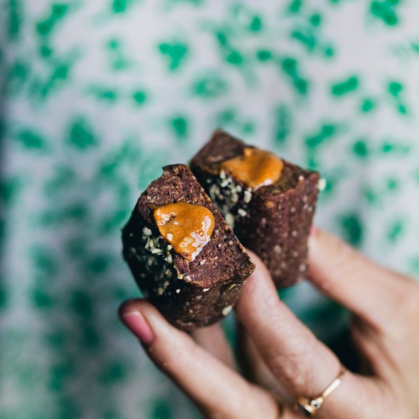 Peanut Butter Filled Protein Bars + Our Vegan Supplements! – Green Kitchen Stories