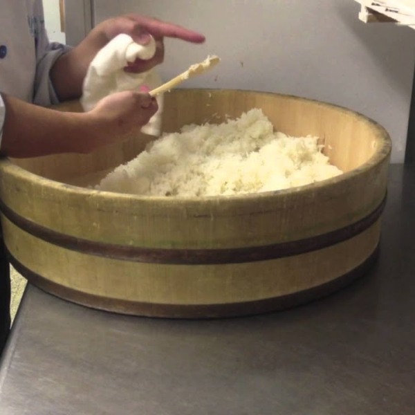 How to Make Sushi Rice prt 1